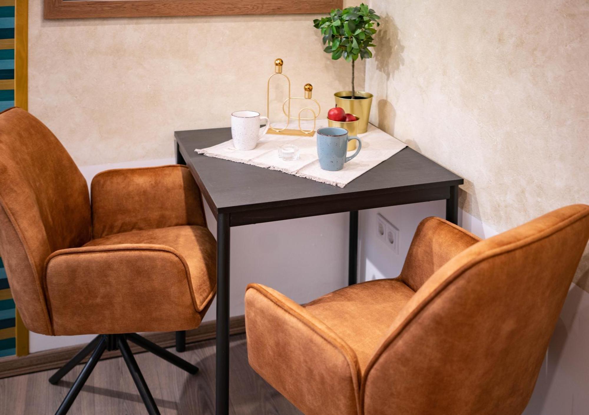 Apartment Free Parking -corvin Palace Residence-3bdrm,6ppl,wifi,ac Budapest